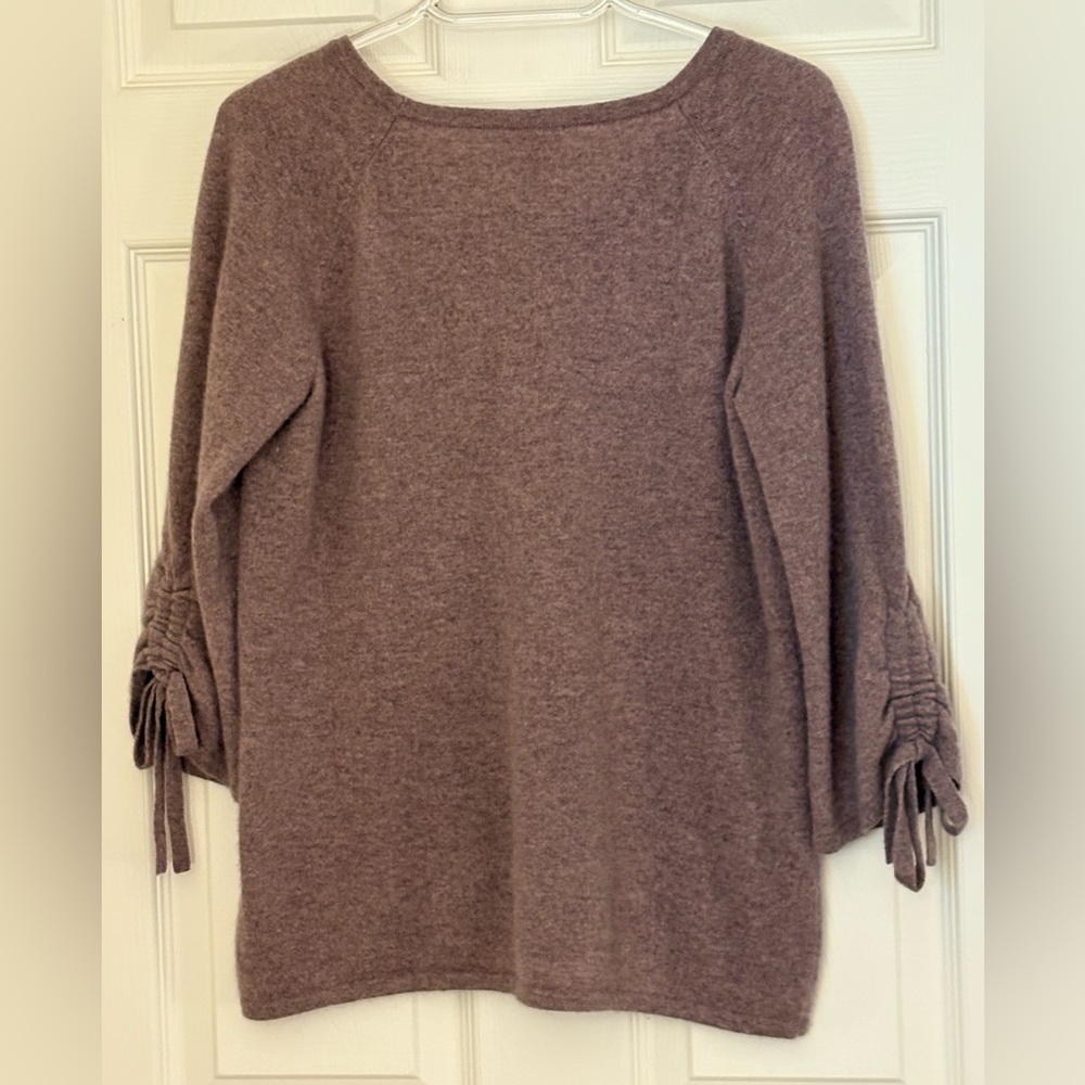 Garnet Hill MAUVE Cashmere Tie-Sleeve V-Neck Sweater - Picture 3 of 14